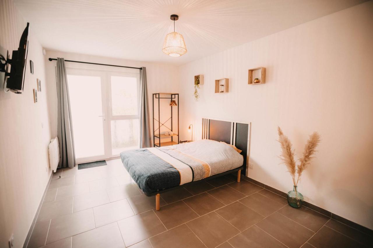 Franc-Bisontin - Unique ! 4 Logements Disponibles เบอซองซง ภายนอก รูปภาพ